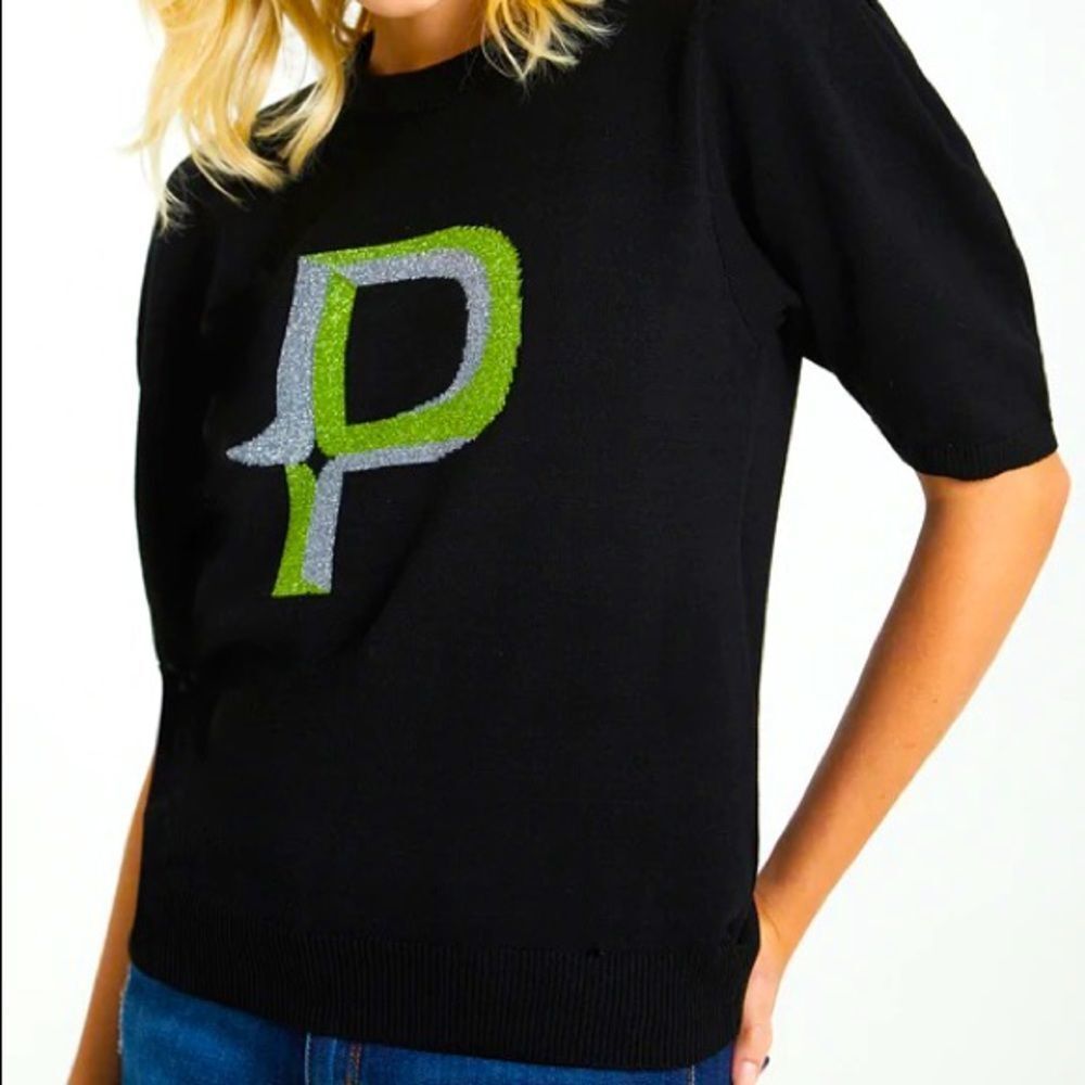 NWT | Iorane | Say My Name Letter W Sweater | Size M